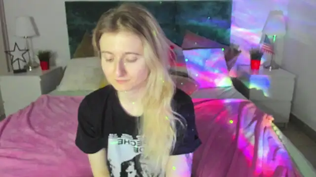 CamillaDreamer online show from March 21, 7:39 pm