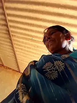 Snapshot of Rs_sonam chatting on April 11, 3:11 am Rs sonam online show from April 11, 3:11 am