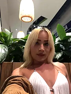 alexawinterrr online show from December 1, 10:48 pm