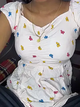 Nencycute1 online show from October 26, 6:19 am