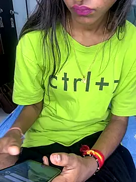 Nencycute1 online show from October 27, 6:06 am