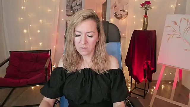 DonnaSmitth online show from March 9, 6:45 pm