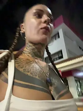 lurosscy online show from November 26, 2:23 am