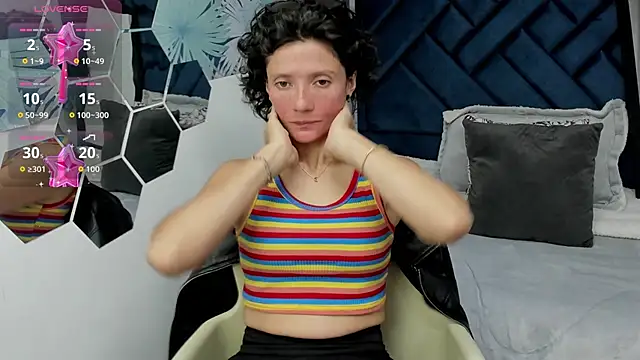 Valery More   online show from October 15, 12:16 pm