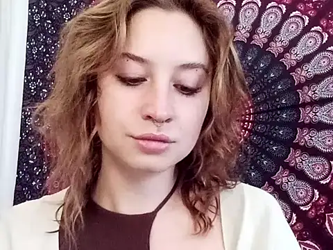 AdalynKiss online show from October 8, 6:11 am