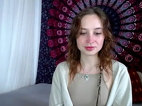 AdalynKiss online show from April 7, 6:14 am