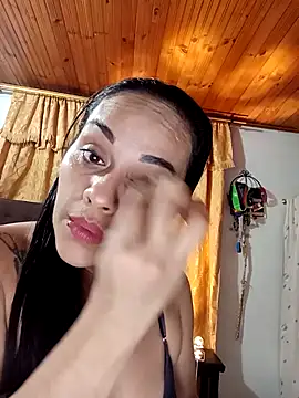 Snapshot of QueenBDSM chatting on October 18, 3:09 am QueenBDSM online show from October 18, 3:09 am