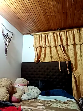 Snapshot of QueenBDSM chatting on November 9, 3:16 am QueenBDSM online show from November 9, 3:16 am