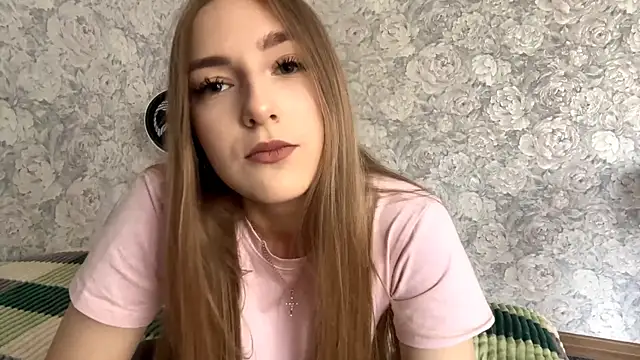 JoannaZetes online show from October 8, 9:07 am