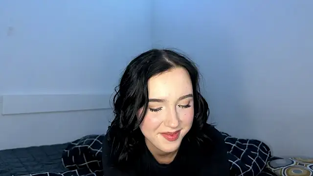 KayaNorth online show from October 1, 8:04 pm