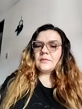 Snapshot of coral_marley chatting on October 14, 3:24 pm coral marley online show from October 14, 3:24 pm