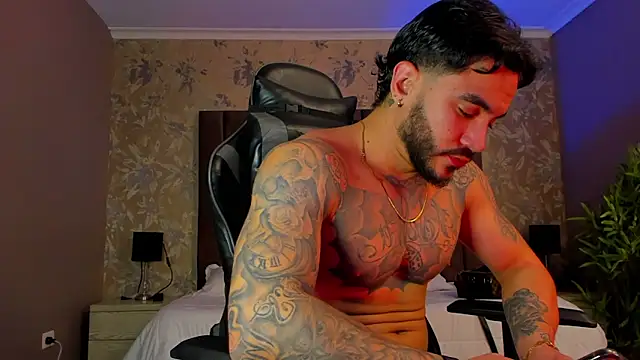 Dante Dimarco online show from November 2, 1:19 am