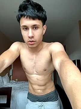 Snapshot of adgymwear1 chatting on October 21, 12:06 pm adgymwear1 online show from October 21, 12:06 pm