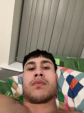 Snapshot of adgymwear1 chatting on November 1, 8:11 pm adgymwear1 online show from November 1, 8:11 pm