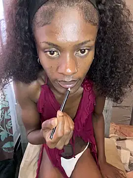 Snapshot of gingergirl67_ chatting on February 14, 7:05 am gingergirl67 online show from February 14, 7:05 am