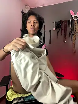 MadamLeRouge online show from November 7, 11:05 pm