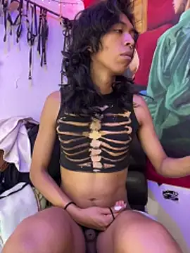 MadamLeRouge online show from March 3, 3:18 pm