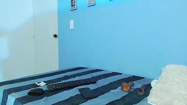 luna hawks online show from October 24, 6:21 am