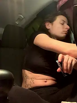 GoldenPussy1329 online show from January 12, 12:38 am