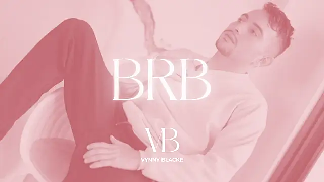 VynnyBlacke  online show from October 15, 8:09 pm