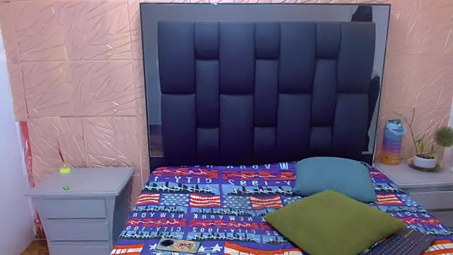 thaigo twink38 online show from October 18, 4:59 am