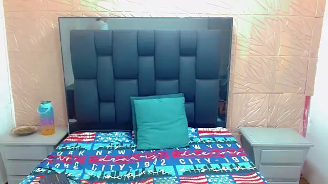 thaigo twink38 online show from November 4, 3:49 am