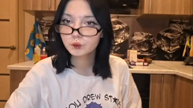 Beeping Creature online show from January 9, 3:04 pm