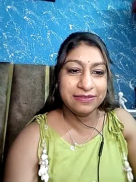 DesiRiya12 online show from September 29, 7:35 am