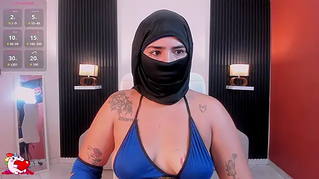 dalila gool online show from November 8, 7:08 am