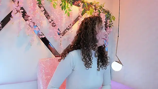 Marylinmonroy online show from October 4, 2:04 pm