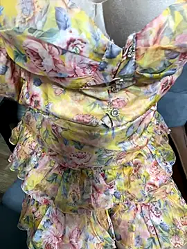 lee ly online show from October 20, 1:00 pm