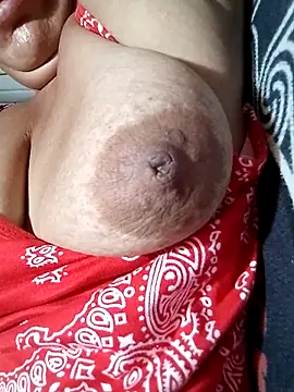 Hotmommax online show from February 23, 7:44 pm