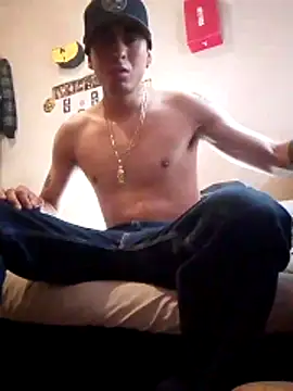 Tucloroformosexxx online show from April 17, 10:46 pm