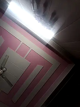 Snapshot of Tanya-905 chatting on February 14, 5:53 pm Tanya-905 online show from February 14, 5:53 pm