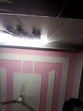 Snapshot of Tanya-905 chatting on March 1, 5:37 pm Tanya-905 online show from March 1, 5:37 pm