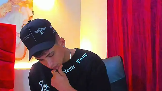 daniscot online show from October 18, 3:42 am