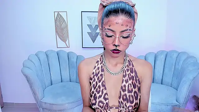 zaira wetsler online show from October 21, 4:57 am