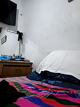 Snapshot of payolo chatting on February 13, 1:07 pm payolo online show from February 13, 1:07 pm