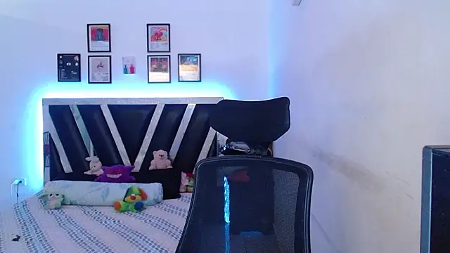 Sebasxxl12 online show from February 2, 1:10 pm