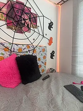 Sussyroxxx online show from October 26, 5:30 pm