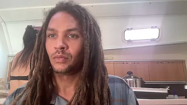 Snapshot of Monk_and_Mia chatting on October 18, 11:00 am Monk and Mia online show from October 18, 11:00 am