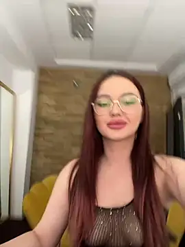 Lunna Squirt online show from September 30, 7:30 pm