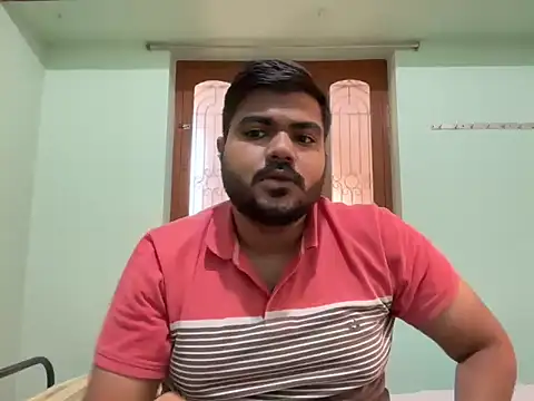 Romeo Sam2 online show from November 26, 9:32 am