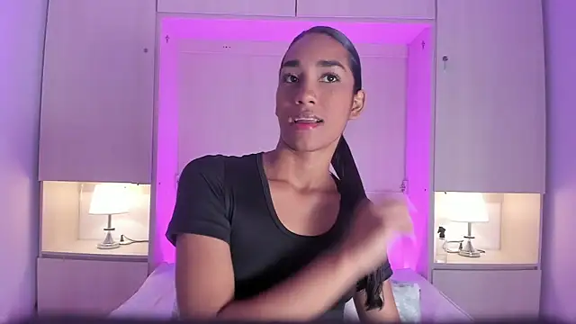 AnahiCollins online show from March 23, 11:36 am