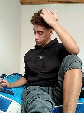 The boy good online show from November 8, 2:50 pm