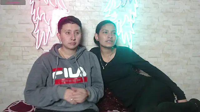 Gaby and Mei online show from October 2, 4:08 am