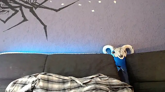 Kuregari xs online show from October 10, 6:01 am