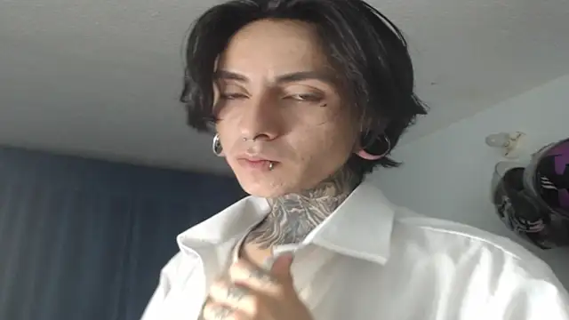 Kuregari xs online show from November 28, 8:39 am