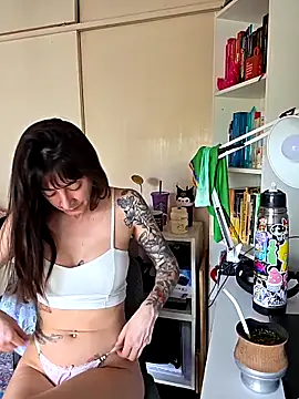 Snapshot of dandanbarr chatting on October 23, 4:50 pm dandanbarr online show from October 23, 4:50 pm