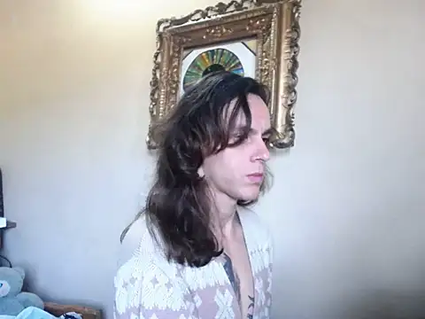 Snapshot of monroedelrey chatting on February 3, 12:21 pm monroedelrey online show from February 3, 12:21 pm